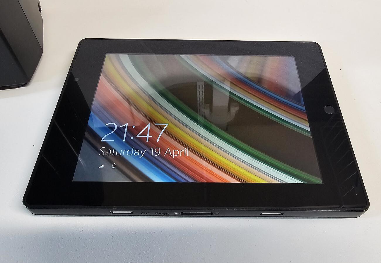 Posiflex MT-4008 8" Touchscreen Tablet with Docking station and BT Printer